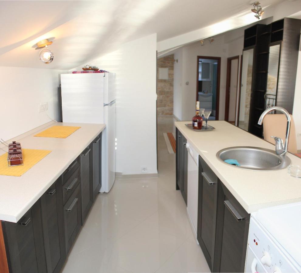 Penthouse By The Sea Apartment ติวัต ภายนอก รูปภาพ
